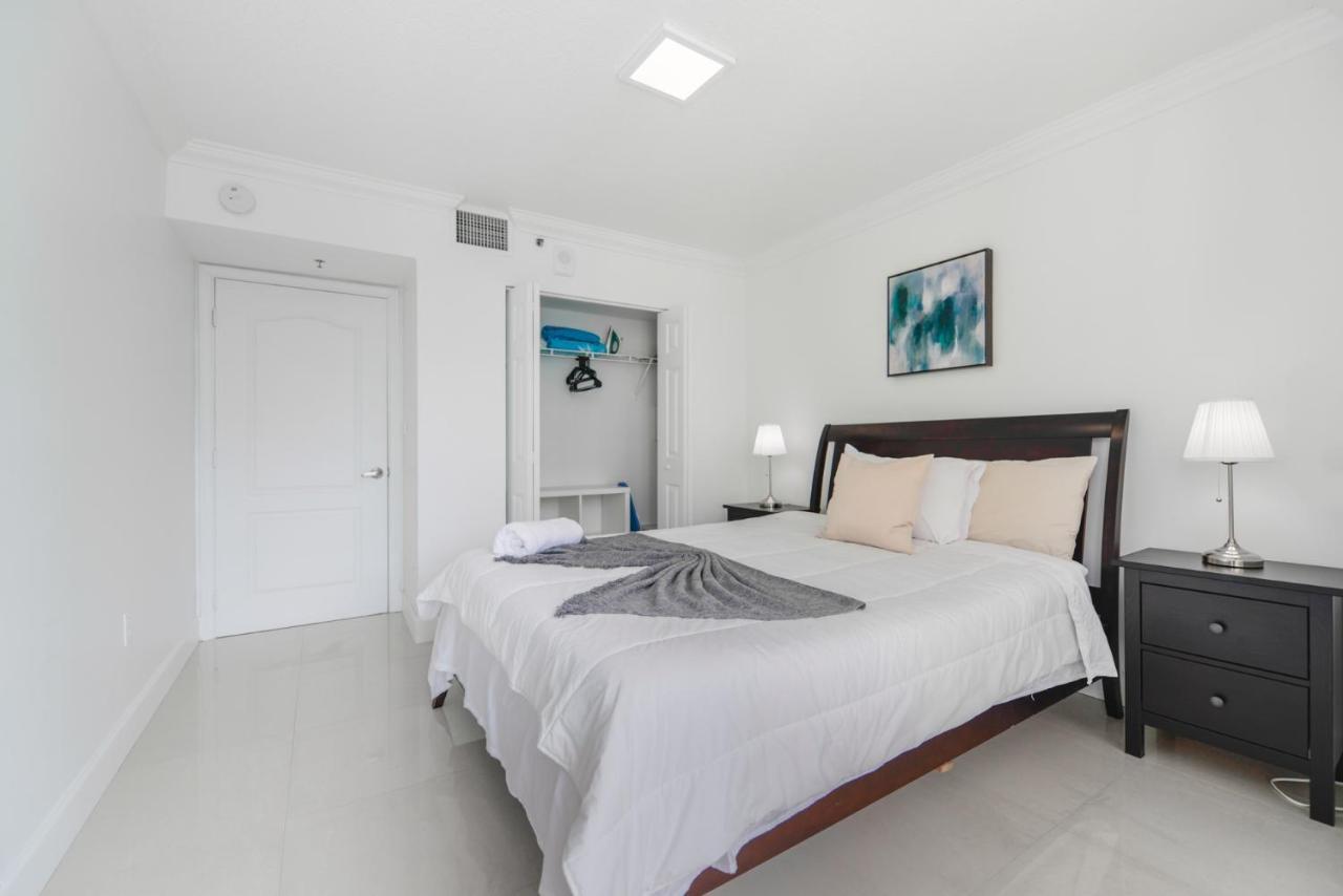 Gorgeous Apartment In Brickell 마이애미 외부 사진