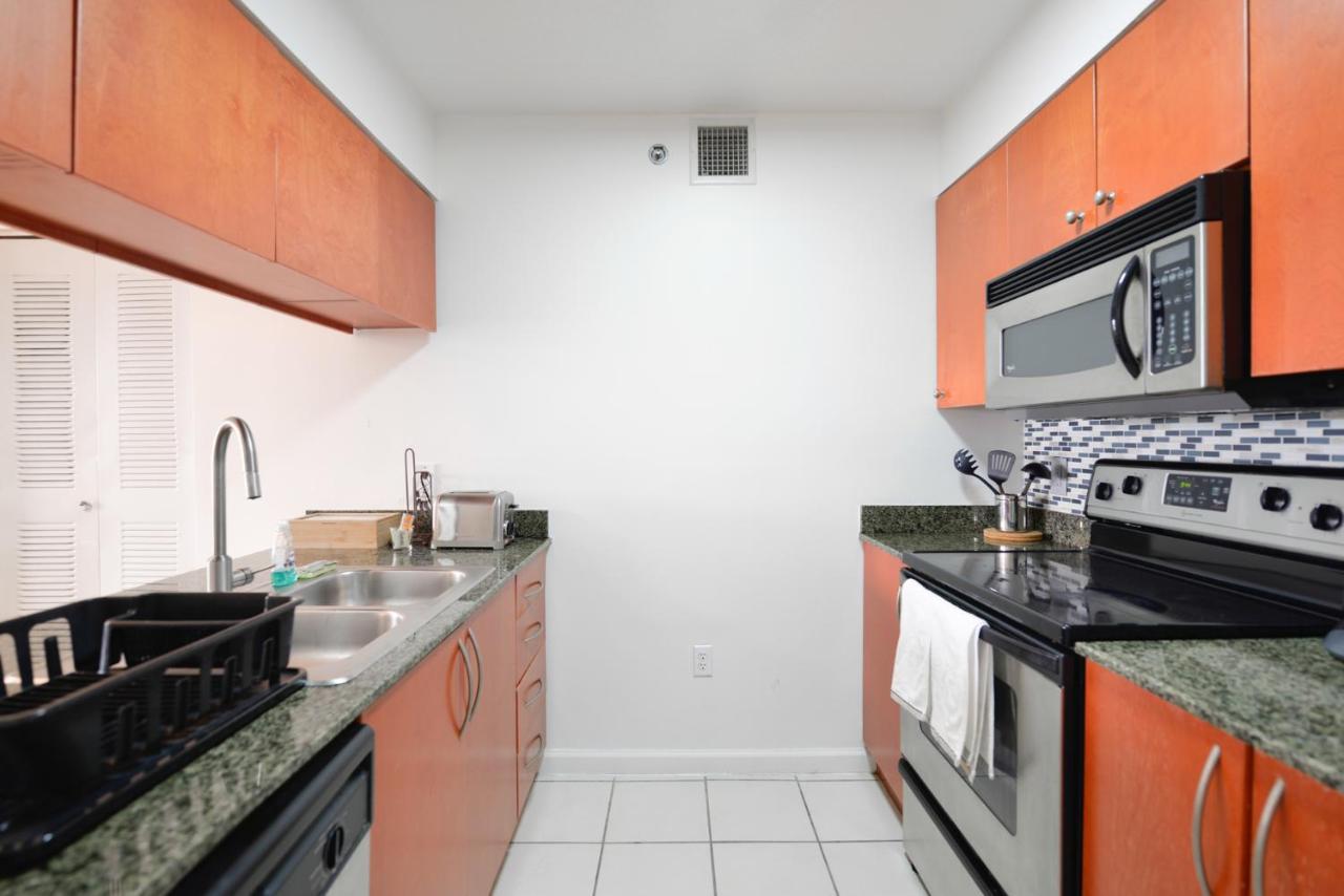 Gorgeous Apartment In Brickell 마이애미 외부 사진